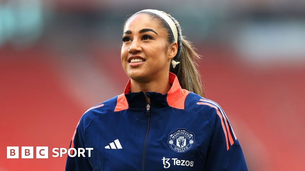 Gabby George training with Manchester United