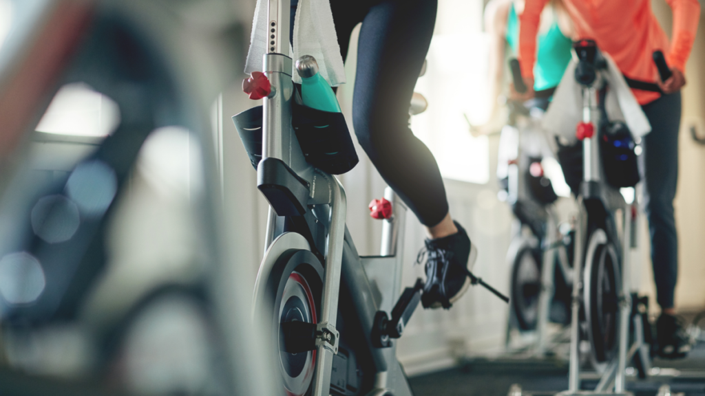 How to Structure a Cardio Playlist, According to a Spin Instructor