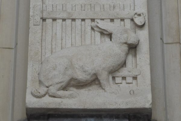 Verviers Station's Comical Hare and Tortoise Bas-relief – Verviers, Belgium