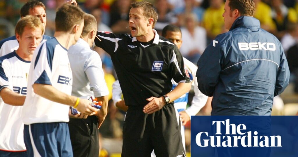 Coote in the act: Halsey, Attwell and other great referee controversies | Referees