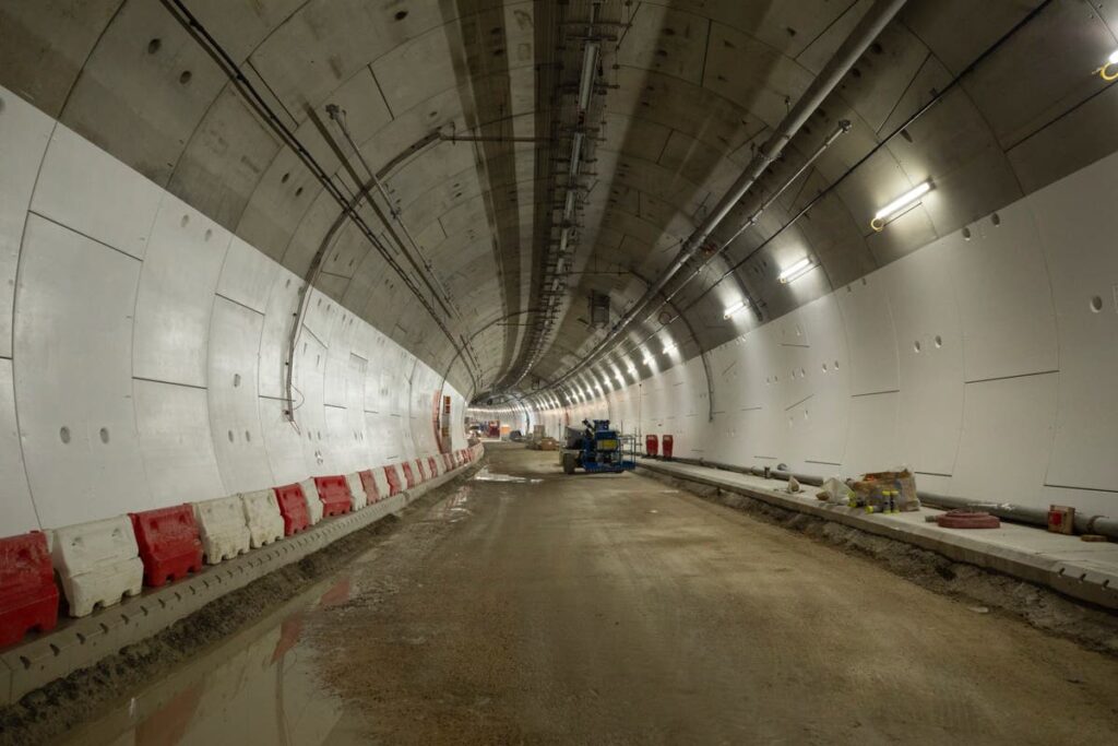 Drivers face new peak time fee of £4 for Silvertown and Blackwall tunnels