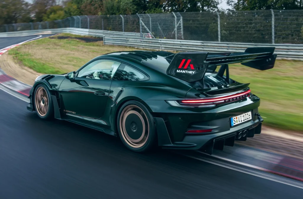 Manthey Kit for Porsche 911 GT3 RS deletes the rear window