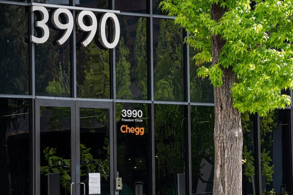 Chegg logo on a building in California.