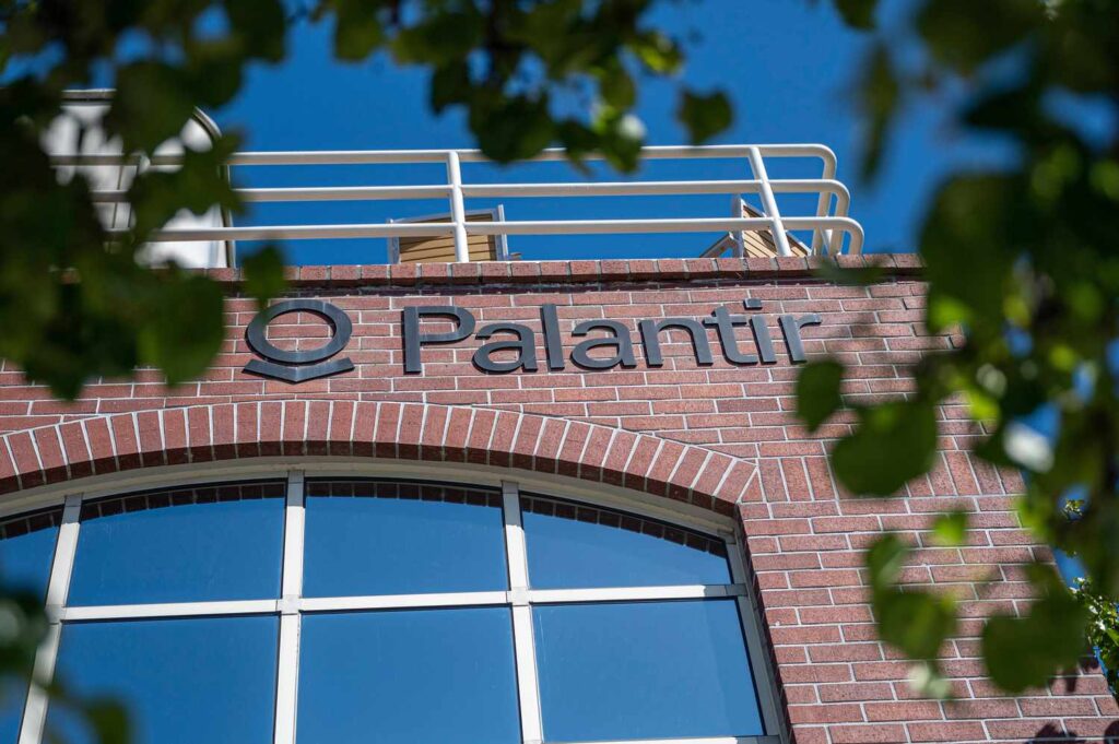 Palantir Stock Jumps as Listing Heads to Nasdaq