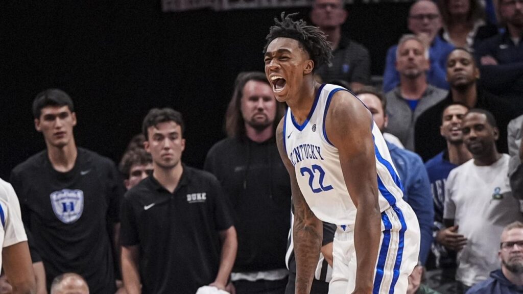 Kentucky surges in latest men's basketball Power 37