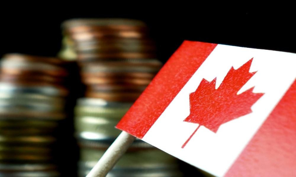 Canadian dollar stumbles to 4.5-year low as US powers ahead