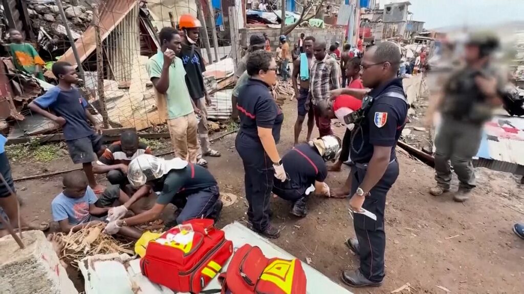 Video. As cholera fears grow in Mayotte, France observes national mourning