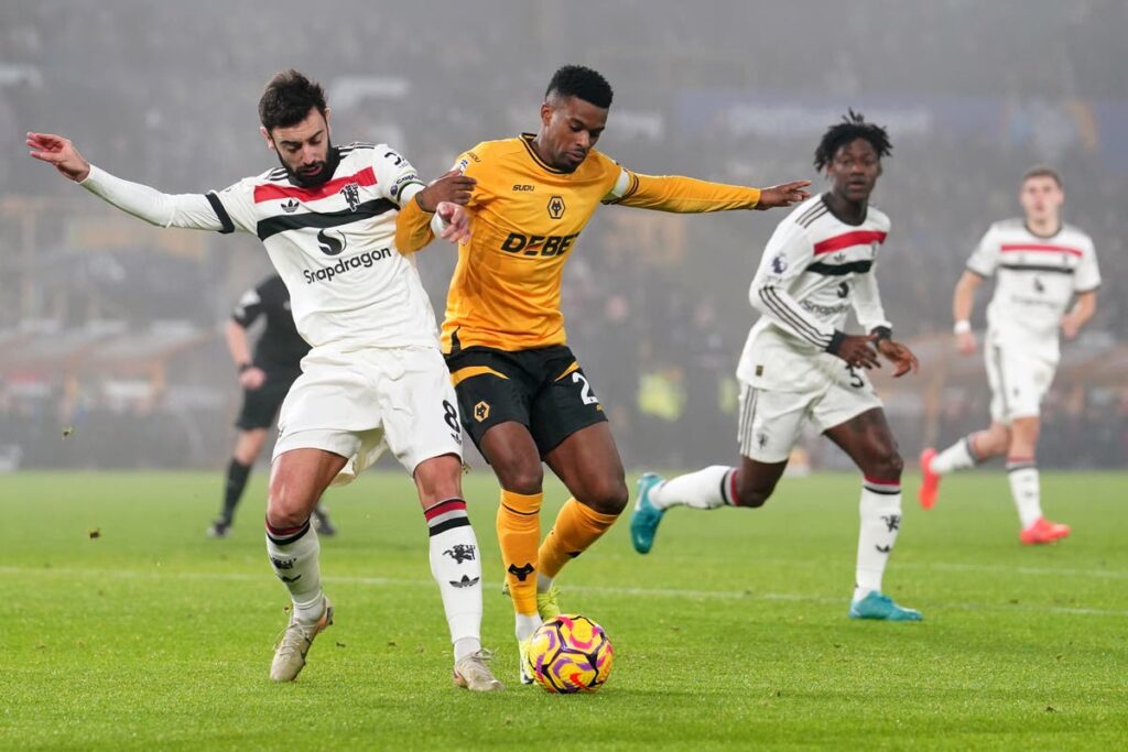 Wolves vs Manchester United LIVE: Latest score and goal updates from Premier League fixture tonight