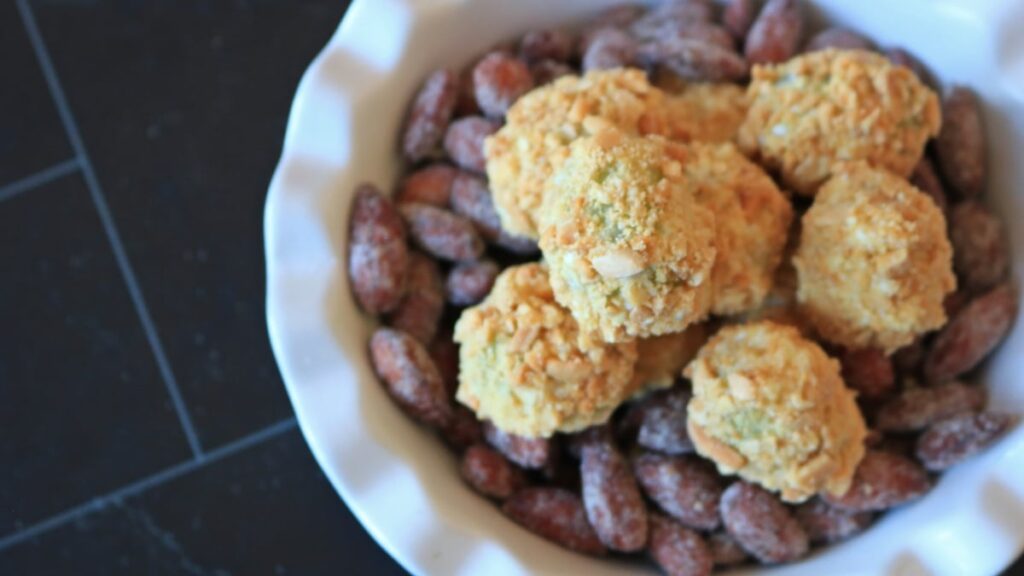 Martha’s Cheese-Coated Grapes Are Weird, Delightful, and Perfect for New Year’s Eve