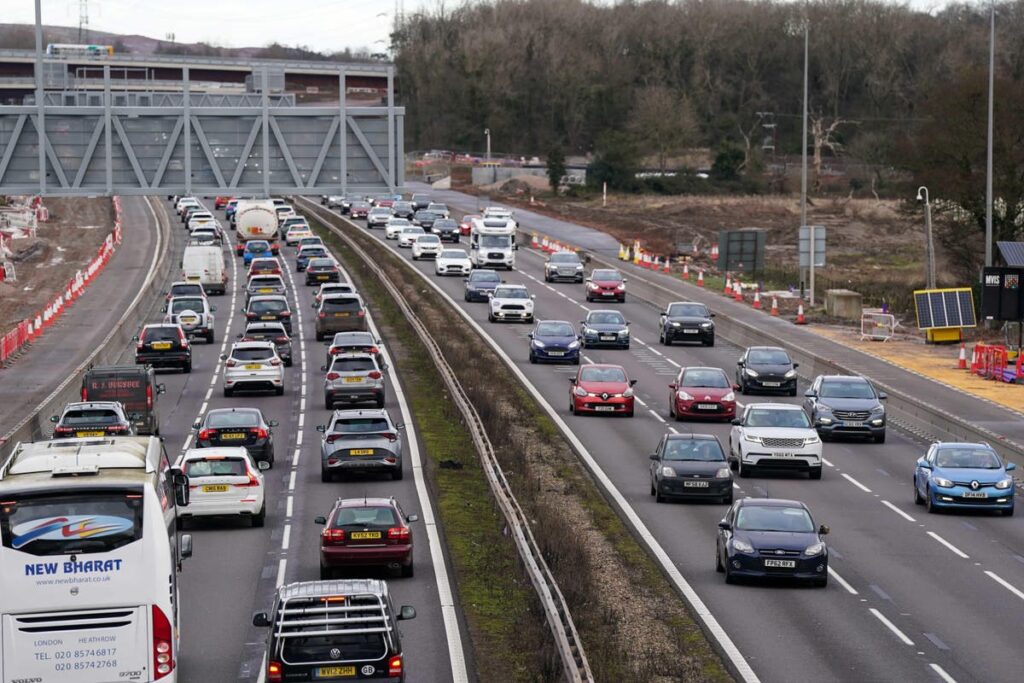 Christmas Travel LIVE: Traffic chaos as M1 shuts due to vehicle fire while getaways hit by cancelled flights