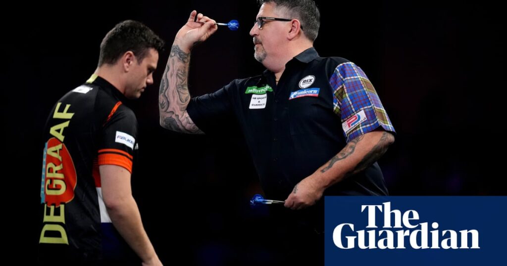 Former champion Gary Anderson crashes out of PDC world championship | PDC World Championships