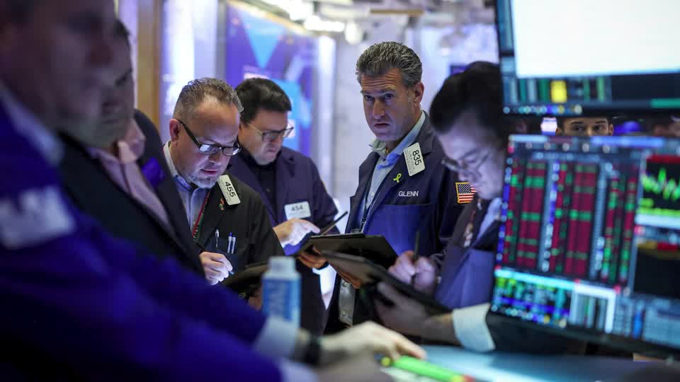 Wall Street ends higher on gains by most megacaps