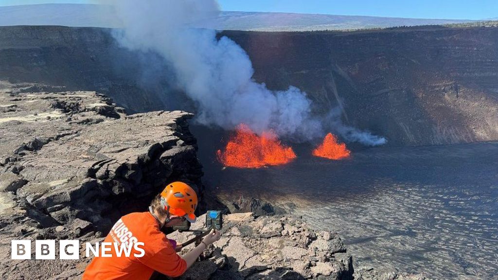 Warning after toddler nearly runs off cliff