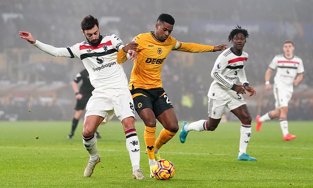 Wolves vs Man United - Premier League: Live score, team news and updates as Ruben Amorim's Red Devils are looking for some festive cheer as Vitor Periera takes charge in the Molineux dugout for the first time as manager