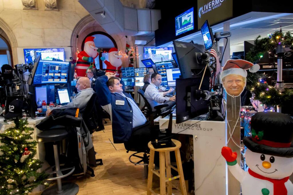 Bulls Wish for a 'Santa Claus Rally' as 2024 Comes to a Close