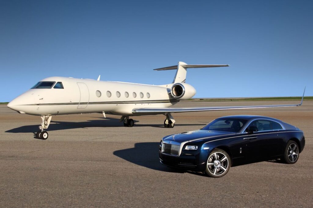 Valet smashes car into $40 million Gulfstream Jet