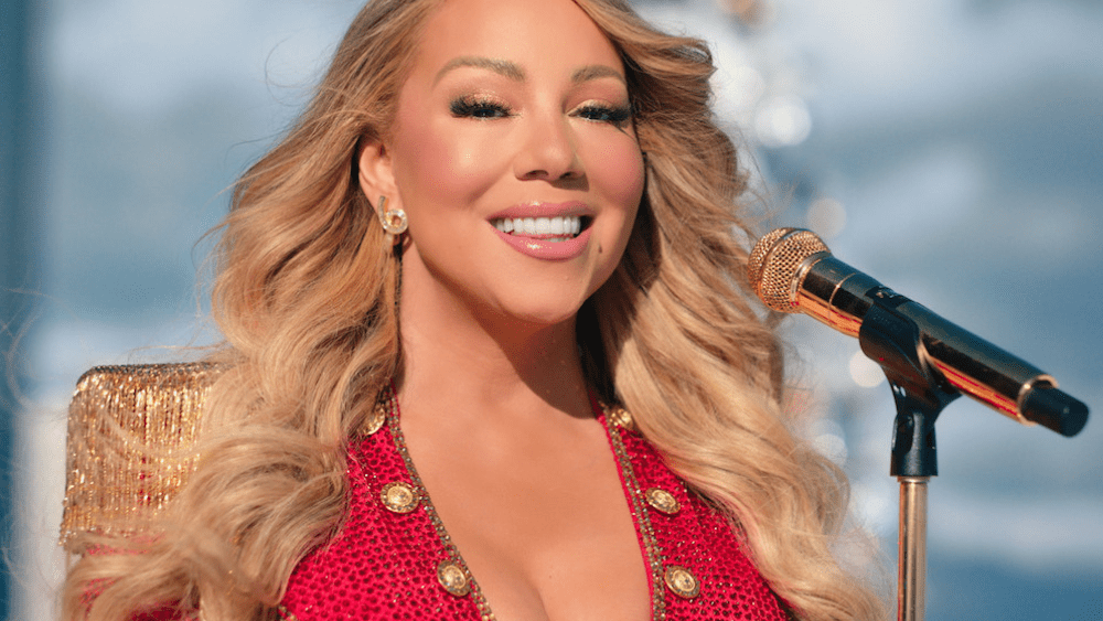 Mariah Carey Sings All I Want for Christmas Is You at Netflix NFL Game