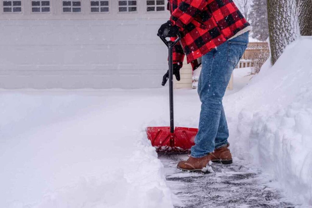 The ‘Plywood Method’ gets your driveway shoveled in less than 10 minutes