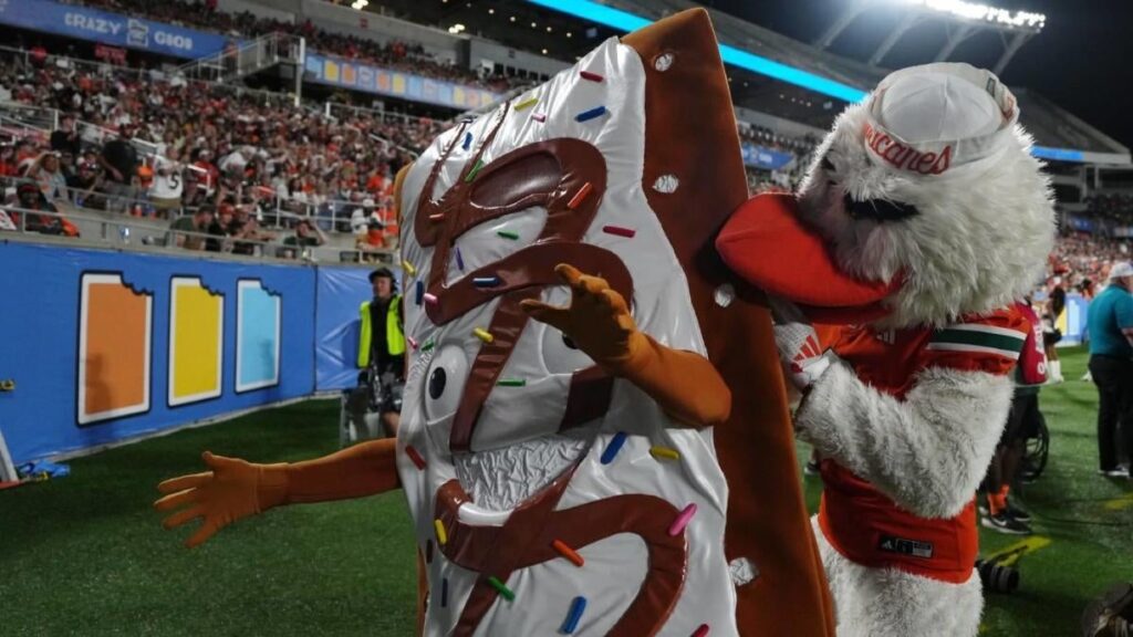 Edible mascots, zombie pastries and a frantic finish: Iowa State's Pop-Tarts Bowl win over Miami had it all