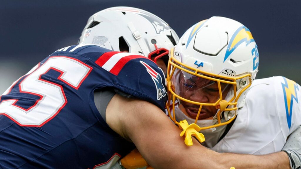 NFL results and highlights: Los Angeles Chargers clinch playoff spot with 40-7 rout of New England Patriots | NFL News