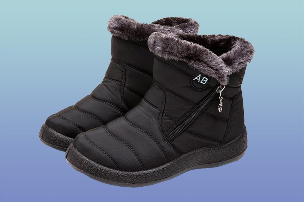 These $30 Snow Boots Are Warm, Comfy, and Supportive