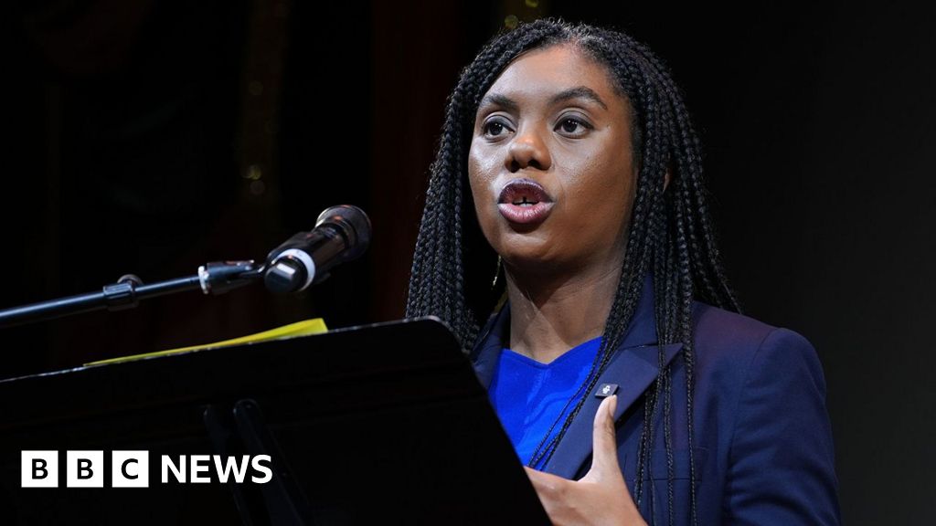 Kemi Badenoch calls for national inquiry into 'rape gangs'