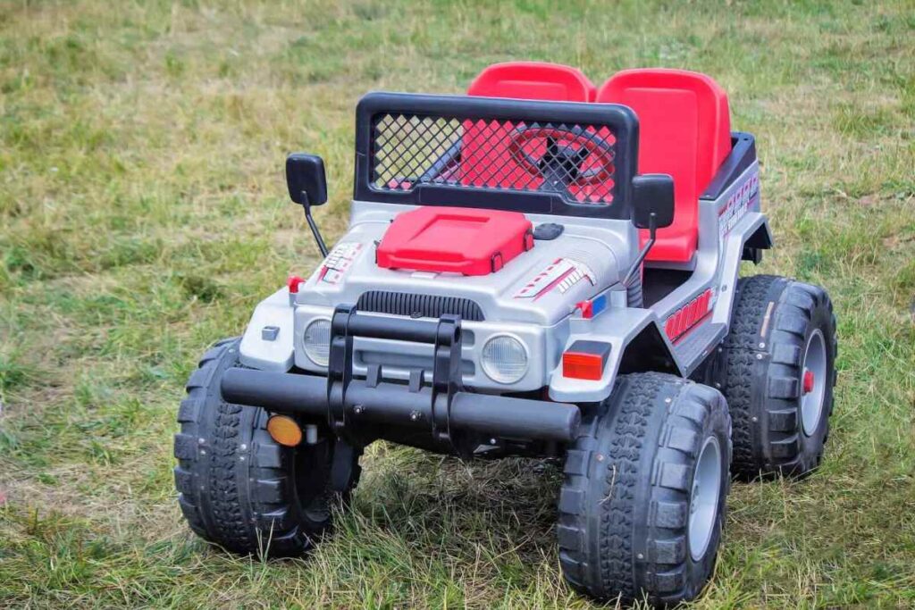 [Video] 51-year-old gets DUI atop Power Wheels toy Jeep